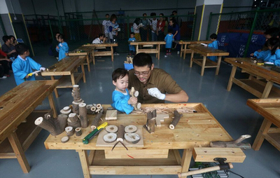 广州天价幼儿园 19.8万一年，高尔夫与广告设计背后的教育迷思